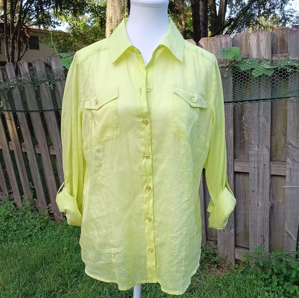 Chico's Size 1 Lemon Green Women Roll Up Sleeves  Ramie Linen&Cotton Blend Shirt